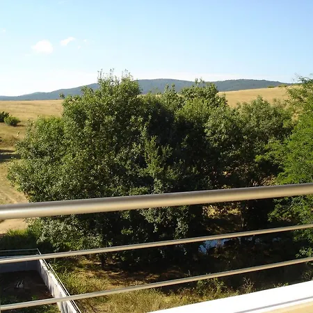 In Ravadinovo